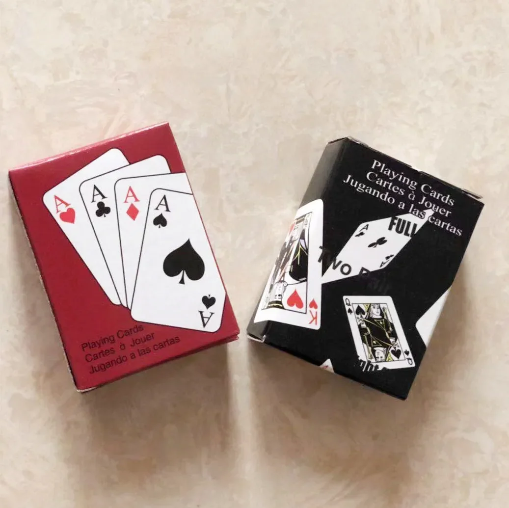1 piece Mini Cute Poker Cards  – обзор и цена Outdoor Adventure Game