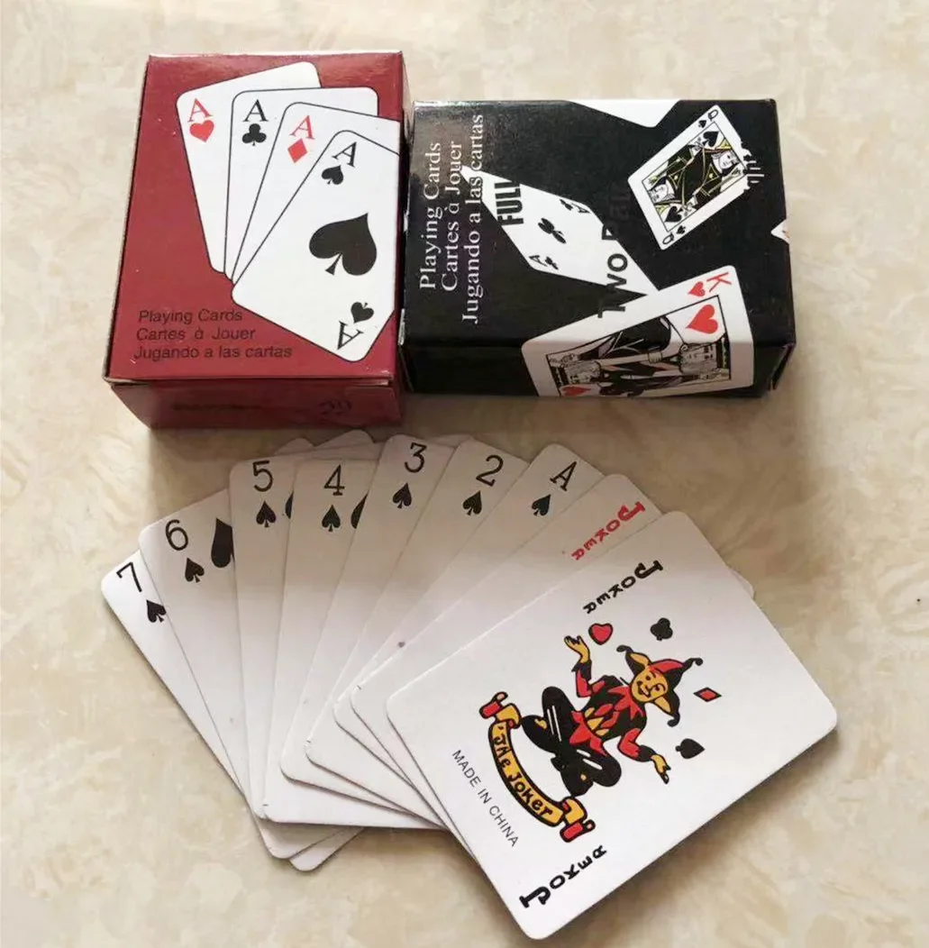1 piece Mini Cute Poker Cards  – обзор и цена Outdoor Adventure Game